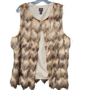 Chicos Travelers Collection Faux Fur Vest Open Front Brown Beige Textured 2
